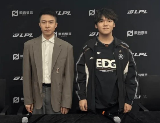 明凯:两连败时输WE和NIP的原因是不一样的,进行了失利归因